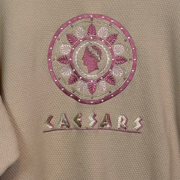 Vintage Caesars Palace Waffle Weave Size Medium Pullover Embroidered Sweatshirt - Picture 2 of 5